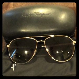 Ferragamo Aviators
